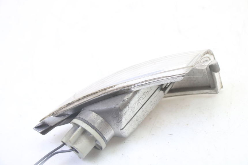 photo de FANALE POSTERIORE DESTRO PIAGGIO FLY 2T 50 (2004 - 2017)