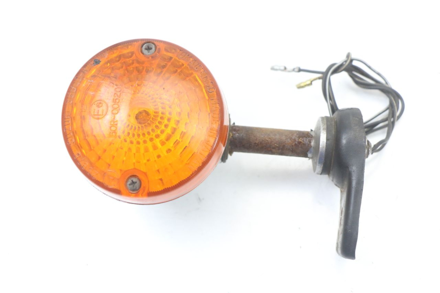 photo de FRECCE DESTRA POSTERIORE SUZUKI GN 125 (1997 - 2000)