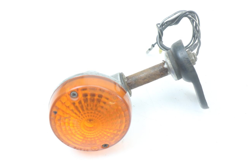 photo de FRECCE DESTRA POSTERIORE SUZUKI GN 125 (1997 - 2000)