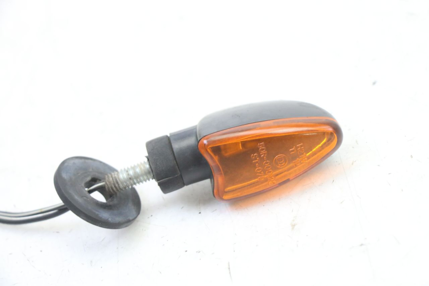photo de FRECCIA POSTERIORE DESTRA SUZUKI GS GSE 500 (2001 - 2003)