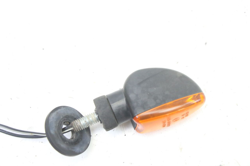 photo de FRECCIA POSTERIORE DESTRA SUZUKI GS GSE 500 (2001 - 2003)