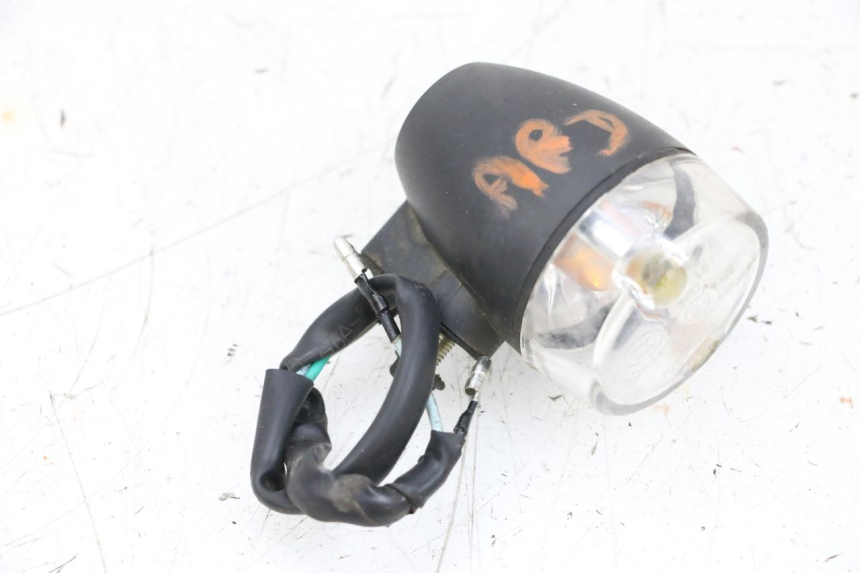 photo de FRECCE DESTRA POSTERIORE SYM ORBIT 2 50 (2008 - 2014) - Primo piano tecnico