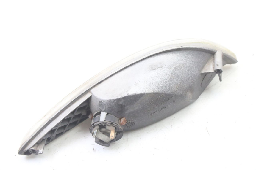 photo de FANALE POSTERIORE DESTRO PEUGEOT ELYSTAR 50 (2002 - 2014)