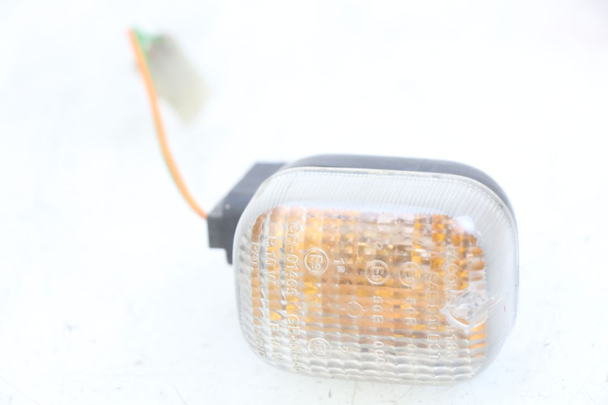 photo de FANALE POSTERIORE DESTRO PEUGEOT TREKKER 50 (1998 - 2004)
