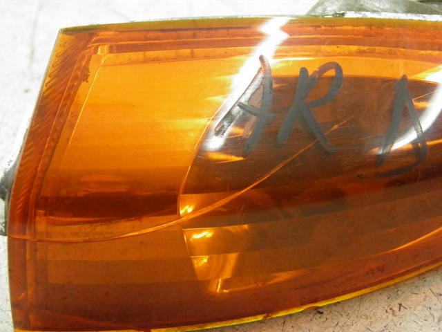 photo de FANALE POSTERIORE DESTRO PIAGGIO FLY 125 (2005 - 2012)