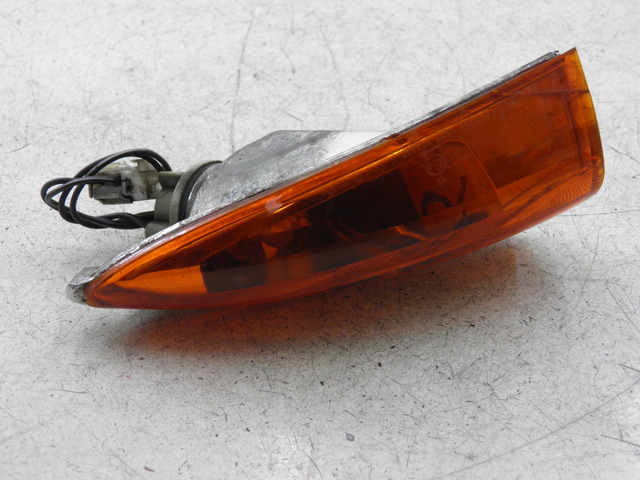 photo de FANALE POSTERIORE DESTRO PIAGGIO FLY 125 (2005 - 2012)