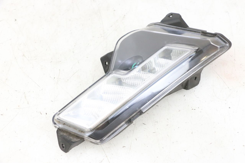 photo de FRECCE DESTRA POSTERIORE EFUN PUSA 1 - Vista principale