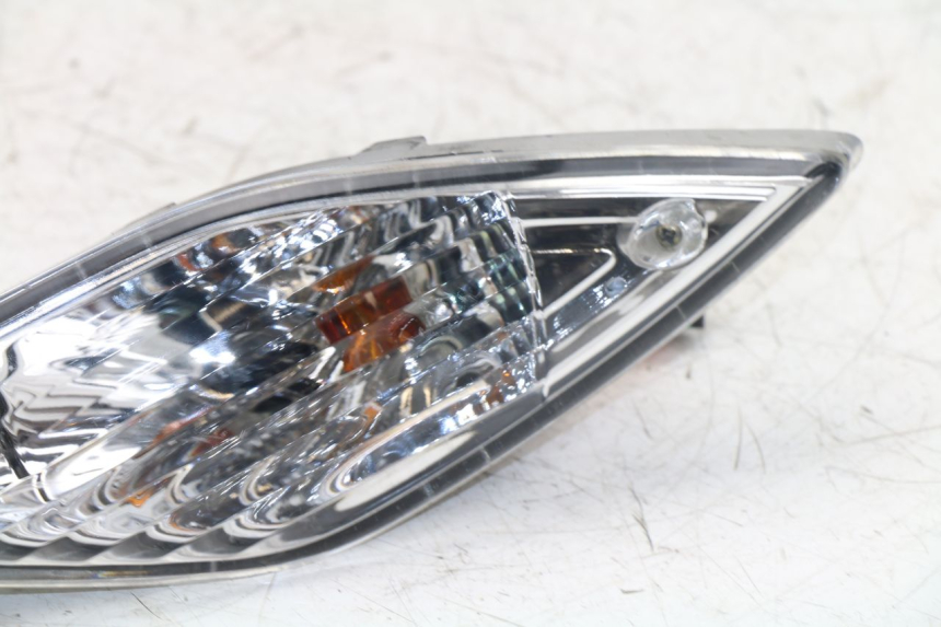 photo de FANALE POSTERIORE DESTRO SYM FIDDLE 3 III 125 (2014 - 2020)