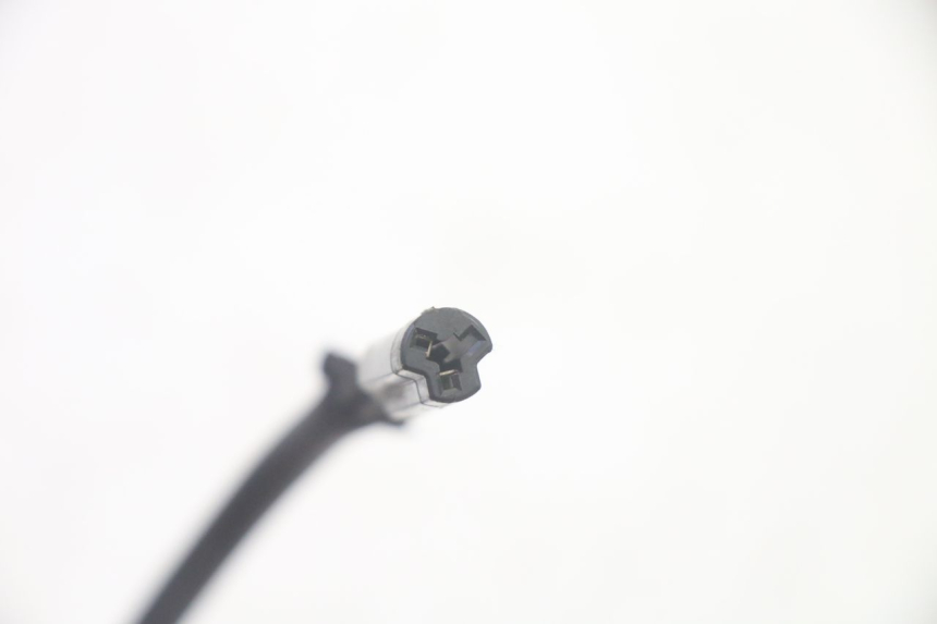 photo de FRECCE DESTRA POSTERIORE YAMAHA TDM ABS 900 (2002 - 2014) - Primo piano tecnico