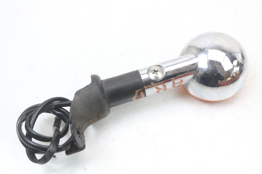 photo de FRECCE DESTRA POSTERIORE SUZUKI VL INTRUDER 125 (2004 - 2007)