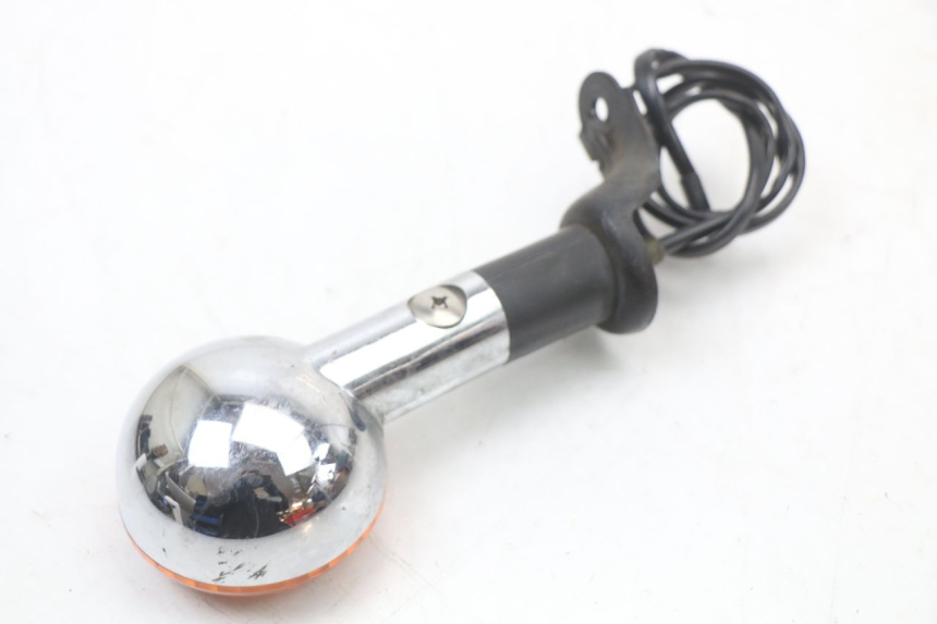 photo de FRECCE DESTRA POSTERIORE SUZUKI VL INTRUDER 125 (2004 - 2007)