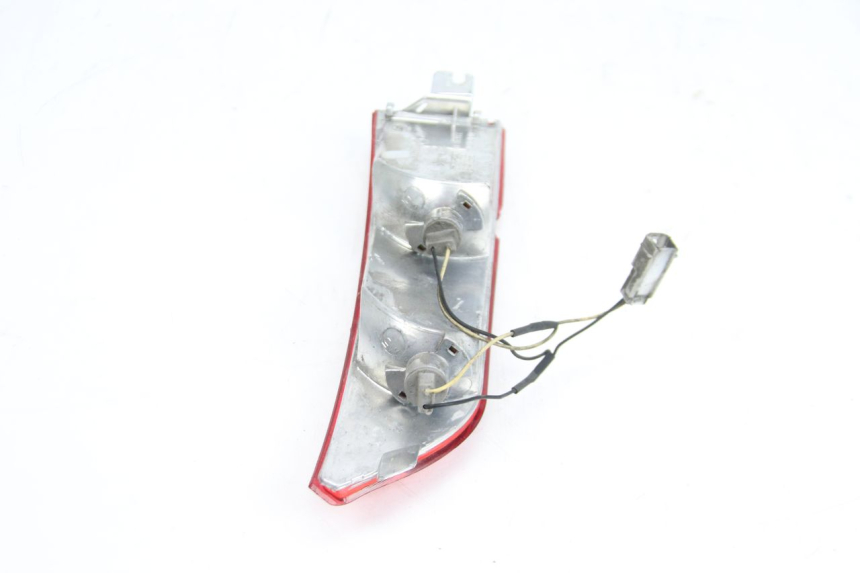 photo de CLIGNOTANTE POSTERIORE DESTRA PIAGGIO XEVO - X EVO 125 (2007 - 2016)