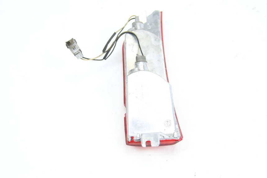 photo de CLIGNOTANTE POSTERIORE DESTRA PIAGGIO XEVO - X EVO 125 (2007 - 2016)