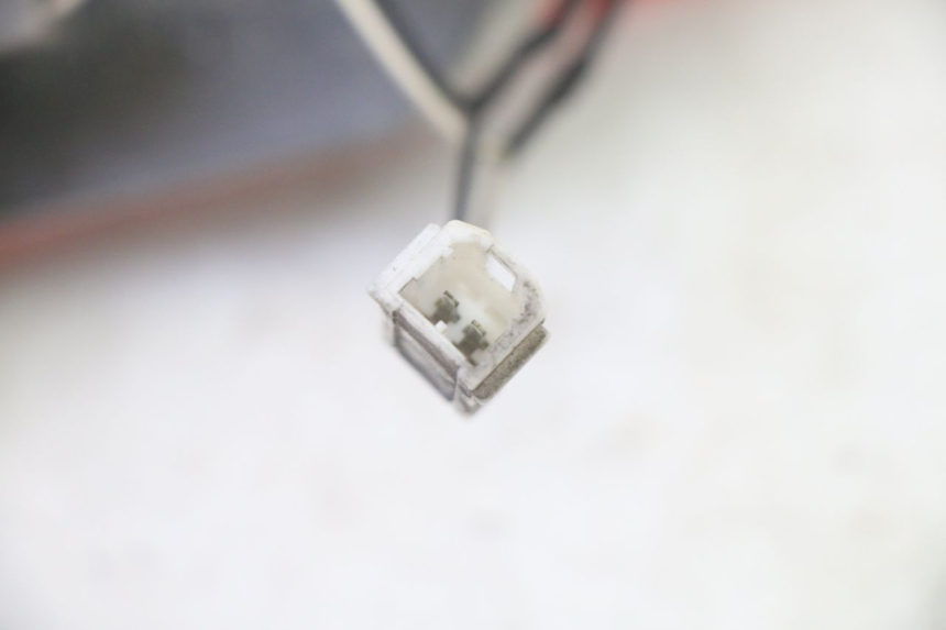 photo de CLIGNOTANTE POSTERIORE DESTRA PIAGGIO XEVO - X EVO 125 (2007 - 2016)