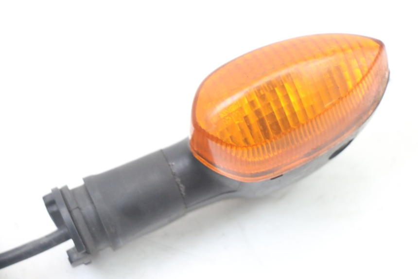 photo de FRECCE DESTRA POSTERIORE YAMAHA FZ6 FAZER S2 600 (2007 - 2011)