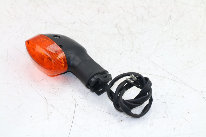 photo de FANALE POSTERIORE DESTRO YAMAHA YZF R6 600 (2010 - 2016)