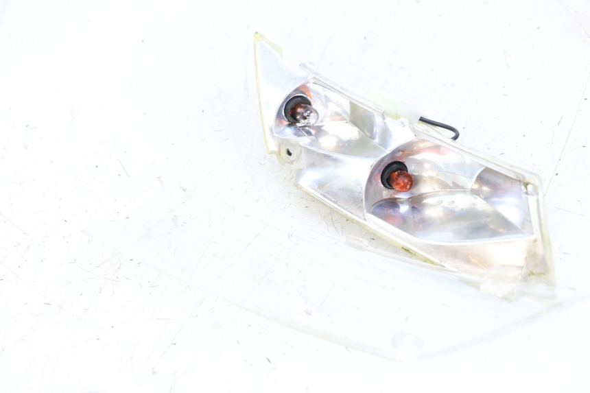 photo de FANALE POSTERIORE DESTRO PIAGGIO ZIP 2T 50 (2009 - 2019)