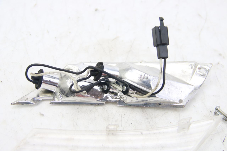 photo de FANALE POSTERIORE DESTRO PIAGGIO ZIP 4T 50 (2018 - 2020)