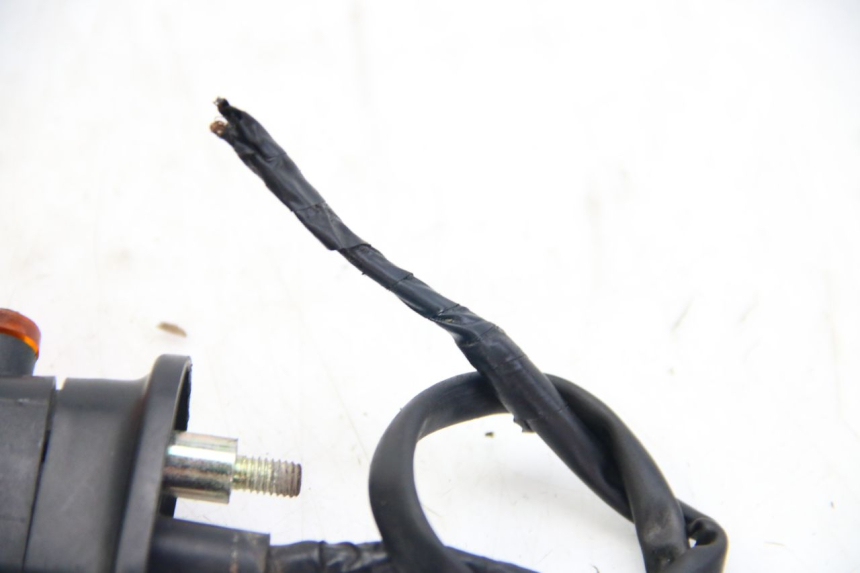photo de FANALE POSTERIORE DESTRO KAWASAKI ZX-6R ZX6R 600 (1995 - 1997)