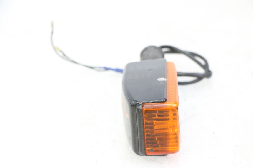 photo de FRECCE SINISTRO POSTERIORE YAMAHA FJ 36Y 1100 (1984 - 1985) - Caratteristiche distintive