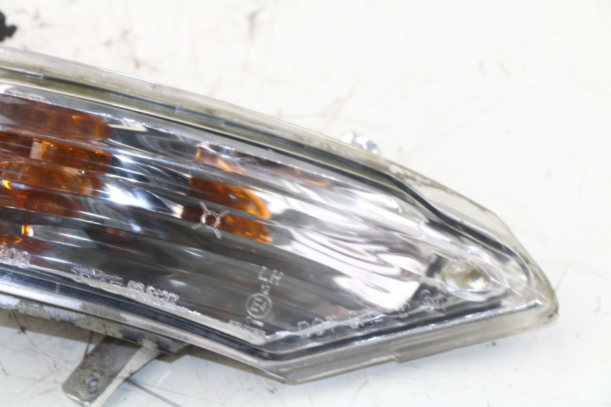 photo de FANALE POSTERIORE SINISTRO KYMCO GRAND DINK 125 (2008 - 2014)