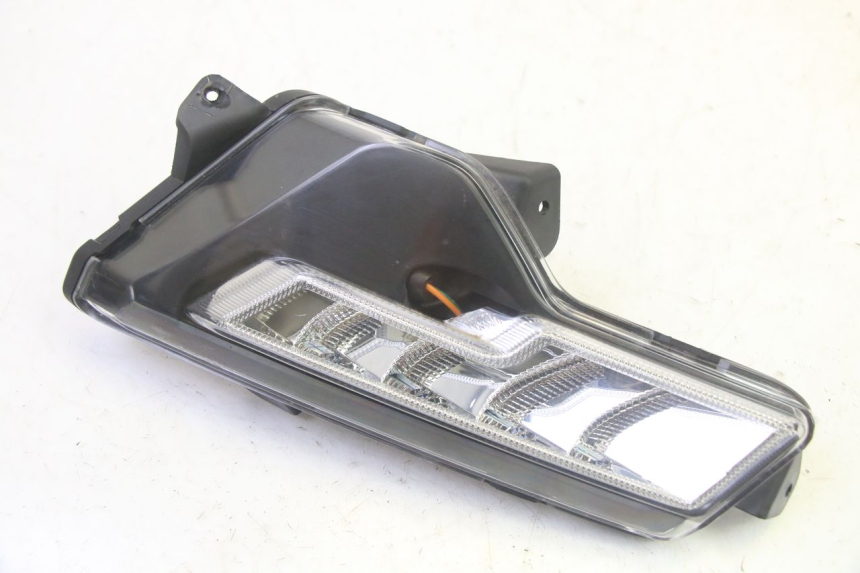 photo de FRECCE SINISTRO POSTERIORE EFUN PUSA 1 - Vista principale