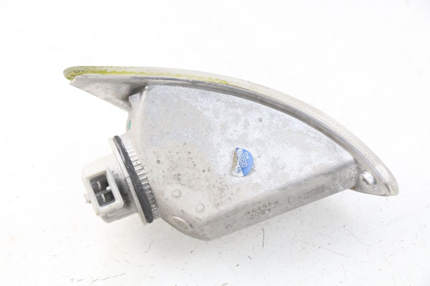 photo de FRECCE SINISTRO POSTERIORE PIAGGIO VESPA LX IE 125 (2010 - 2012)