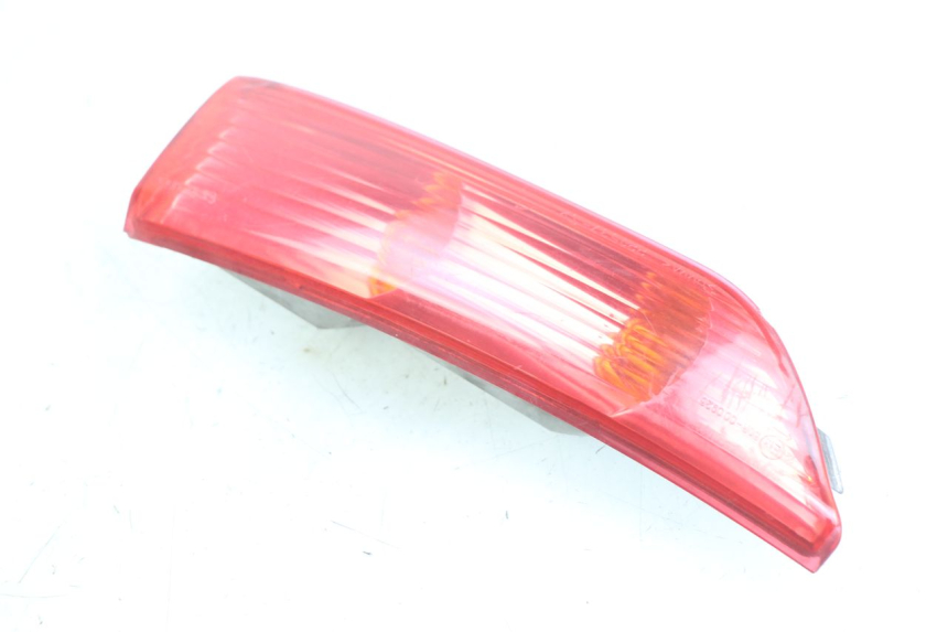 photo de FANALE POSTERIORE SINISTRO PIAGGIO X8 125 (2004 - 2007)