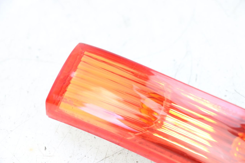 photo de FANALE POSTERIORE SINISTRO PIAGGIO X8 125 (2004 - 2007) - Marcature e riferimenti originali