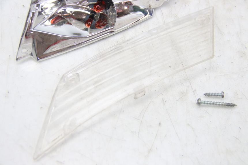 photo de CLIGNOTANTE POSTERIORE SINISTRA PIAGGIO ZIP 4T 50 (2018 - 2020)