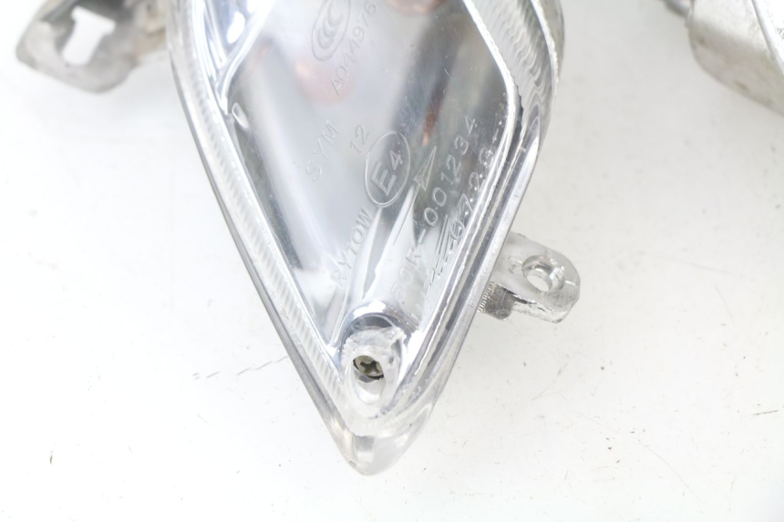photo de FANALE POSTERIORE SYM FIDDLE 125 (2008 - 2010)