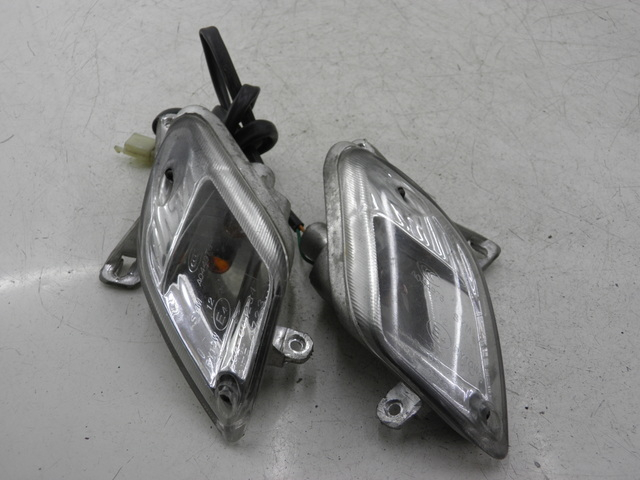 photo de FANALE POSTERIORE SYM FIDDLE 50 (2008 - 2010) - Vista principale