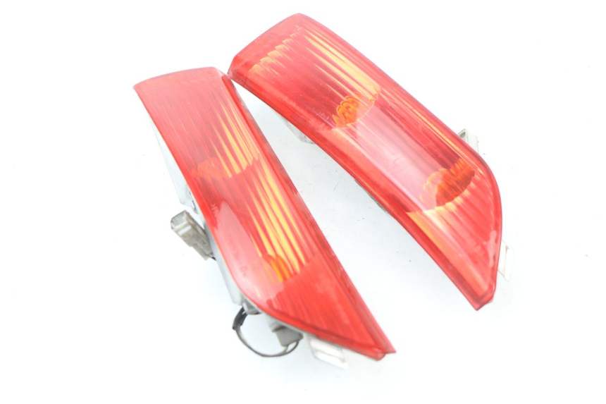 photo de FANALE POSTERIORE PIAGGIO XEVO - X EVO 125 (2007 - 2016)