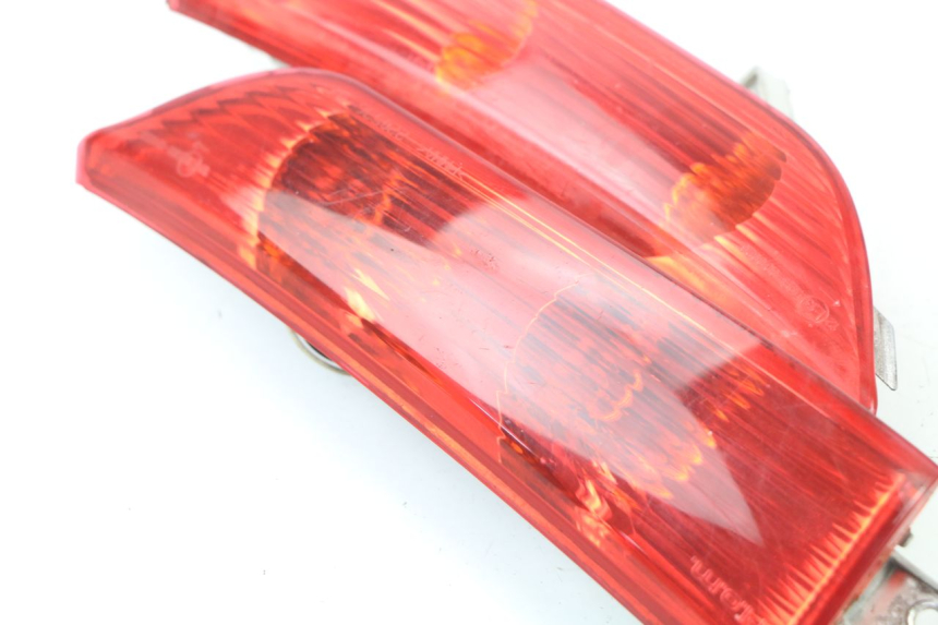 photo de FANALE POSTERIORE PIAGGIO XEVO - X EVO 125 (2007 - 2016)