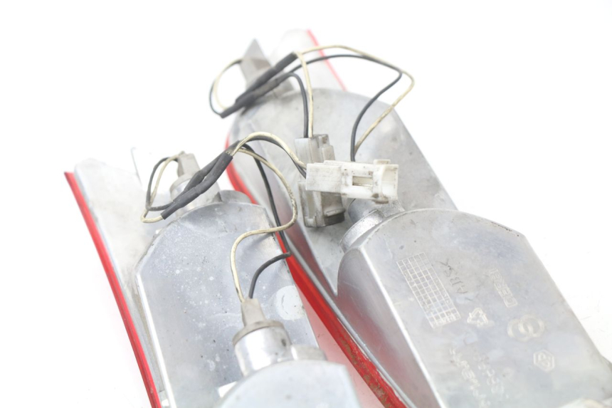 photo de FANALE POSTERIORE PIAGGIO XEVO - X EVO 125 (2007 - 2016)