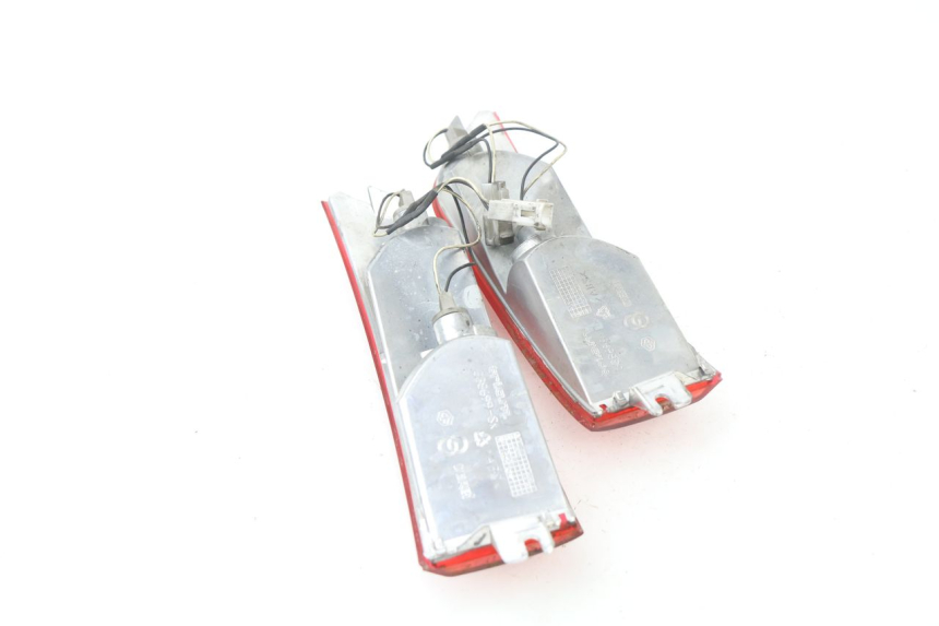 photo de FANALE POSTERIORE PIAGGIO XEVO - X EVO 125 (2007 - 2016)