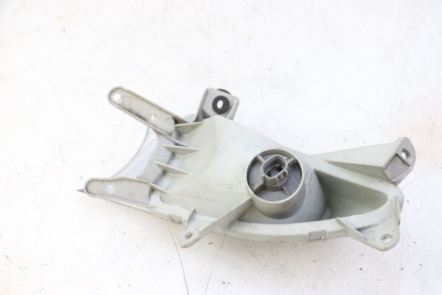 photo de FANALE ANTERIORE DESTRO SUZUKI BURGMAN 125 (2007 - 2014)