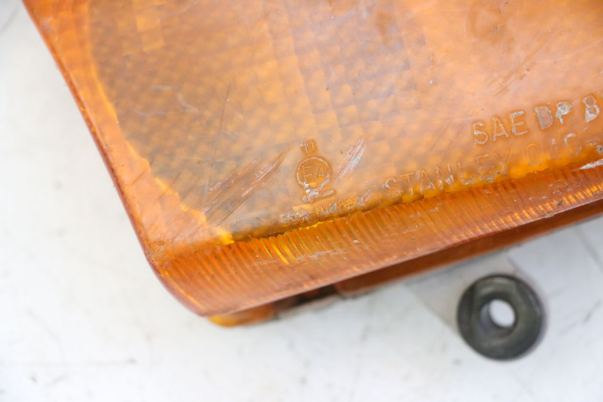 photo de FRECCE DESTRA ANTERIORE HONDA CBR F SC25 1000 (1989 - 1992)