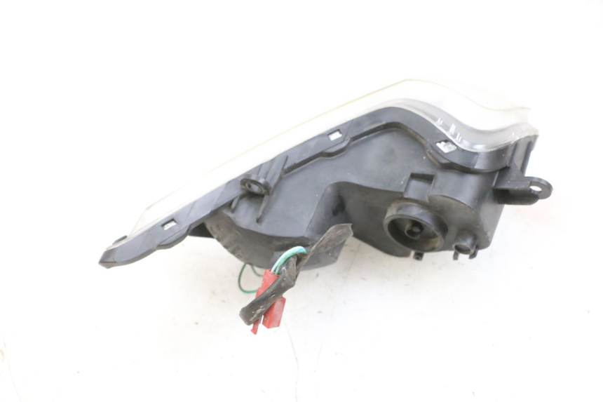 photo de FANALE ANTERIORE DESTRO SYM GTS EVO 125 (2009 - 2013) - Altra vista dell'articolo
