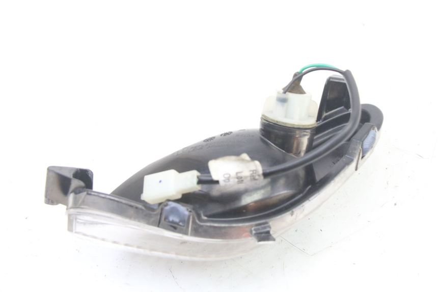 photo de FANALE ANTERIORE DESTRO MBK OVETTO ONE 2T 50 (2013 - 2017)