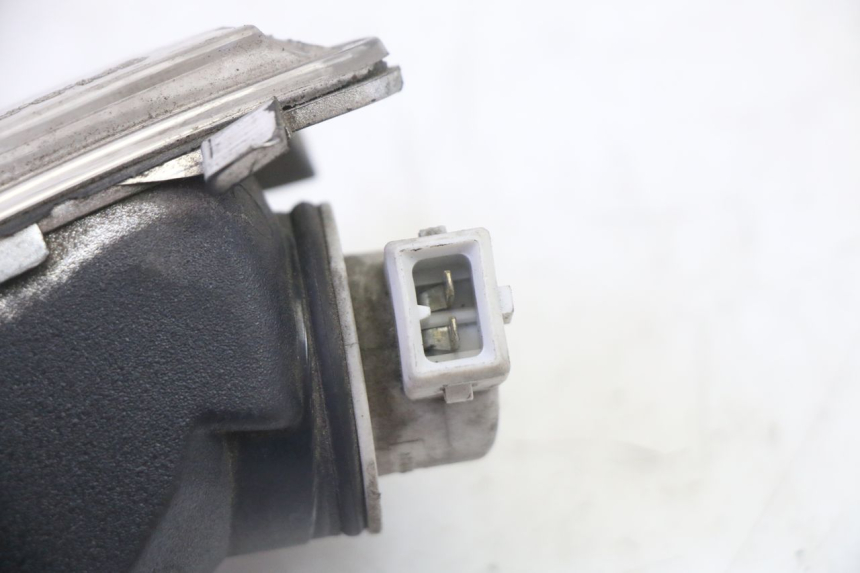 photo de FRECCE DESTRA ANTERIORE PIAGGIO MP3 125 (2006 - 2014)