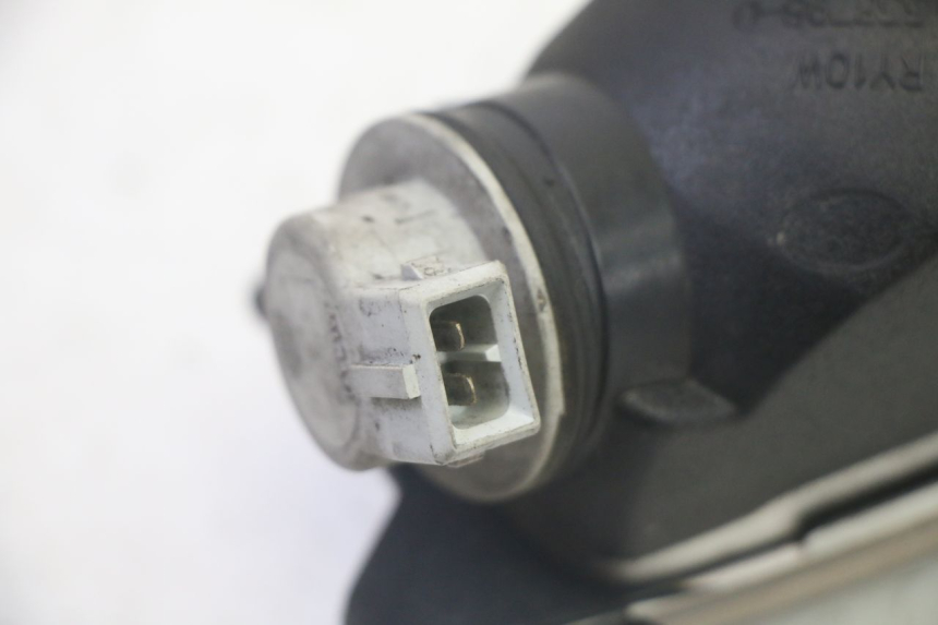 photo de FRECCE DESTRA ANTERIORE PIAGGIO MP3 125 (2006 - 2014)