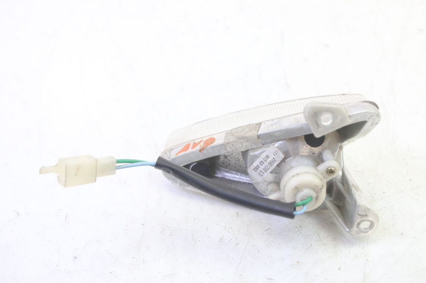 photo de FRECCE DESTRA ANTERIORE SYM ORBIT III 3 4T 50 (2021 - 2025) - Dettagli dei punti di fissaggio