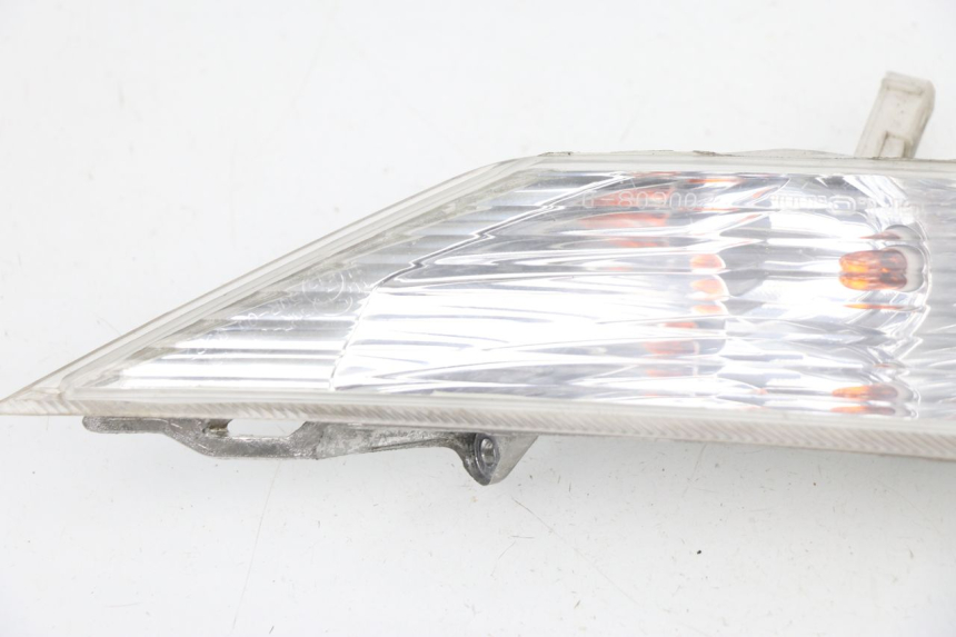 photo de FANALE ANTERIORE DESTRO PIAGGIO X8 400 (2006 - 2007)