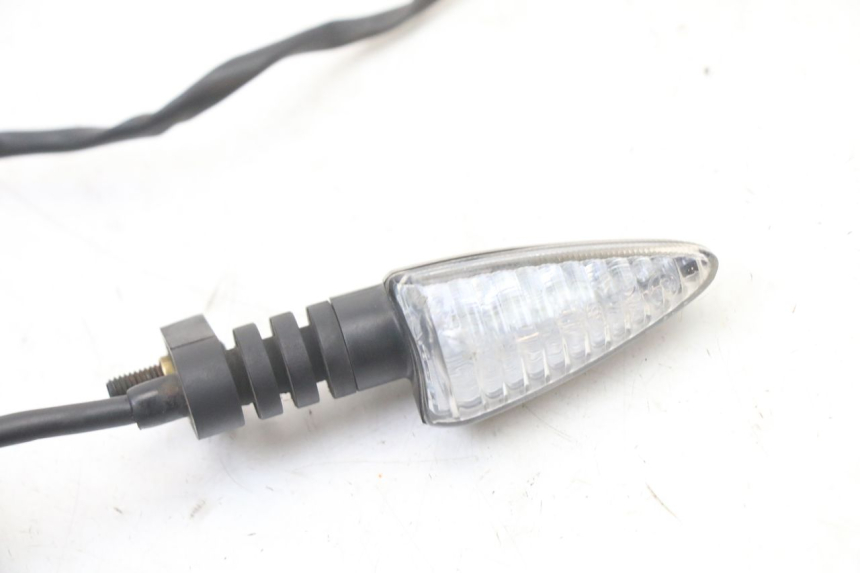 photo de FRECCE DESTRA ANTERIORE LIGIER PULSE 3 1 (2014 - 2020) - Dettaglio del componente