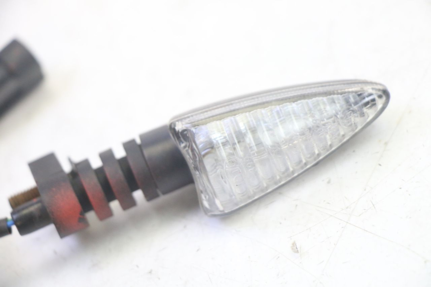 photo de FRECCE DESTRA ANTERIORE LIGIER PULSE 3 1 (2014 - 2020) - Zoom sullo stato d'uso