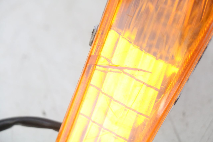 photo de CLIGNOTANTE ANTERIORE DESTRA HONDA SCV LEAD 100 (2003 - 2007)