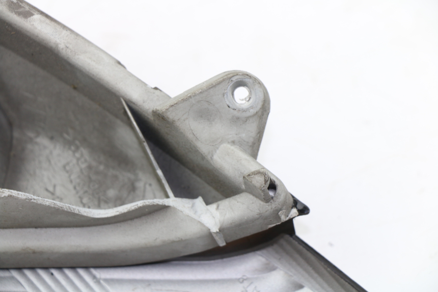 photo de FANALE ANTERIORE DESTRO SUZUKI AN BURGMAN 400 (1999 - 2005)