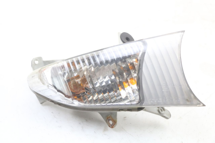photo de FANALE ANTERIORE DESTRO SUZUKI BURGMAN 125 (2007 - 2014)