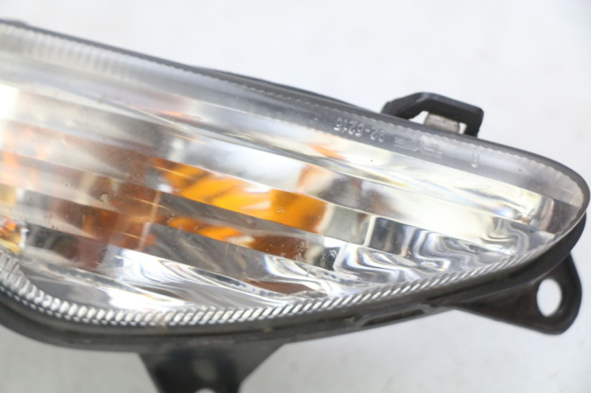 photo de FANALE ANTERIORE DESTRO SUZUKI SIXTEEN 125 (2008 - 2010)